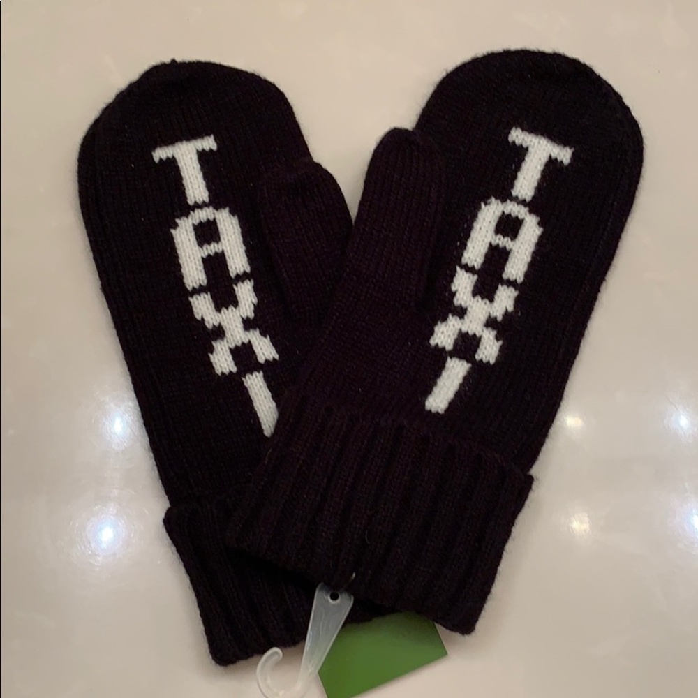 COPY - Kate Spade - TAXI - mittens